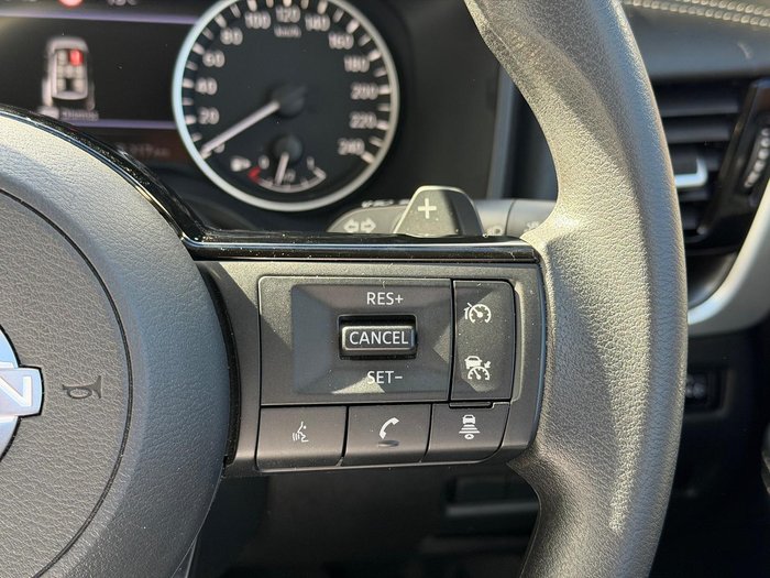 2024 Nissan X-TRAIL ST