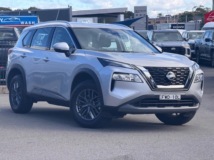 2024 Nissan X-TRAIL ST