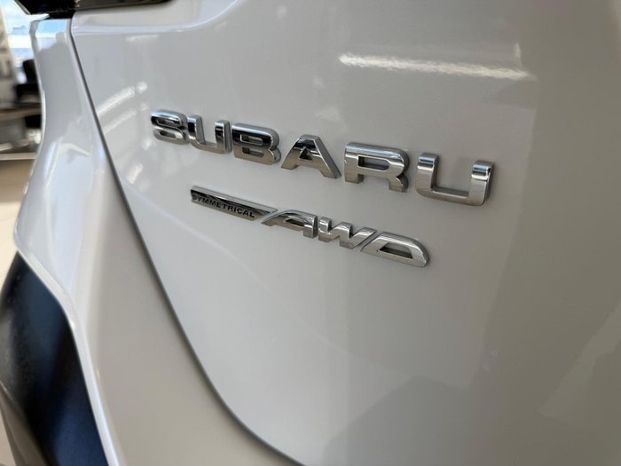 2023 Subaru Outback AWD Touring
