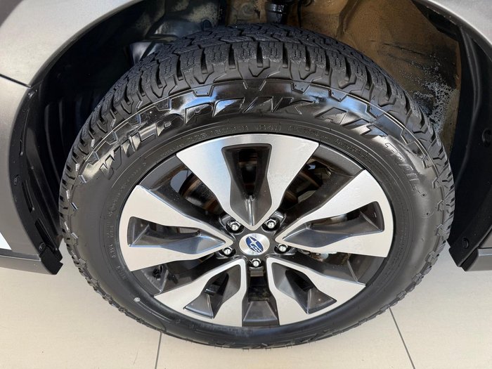 2023 Subaru Outback AWD Touring