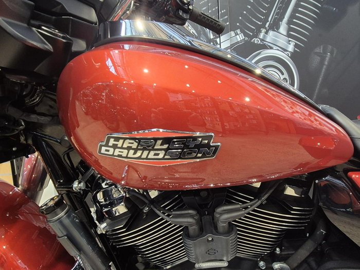 2024 Harley-Davidson Street Glide 117 (FLHX) Touring Red