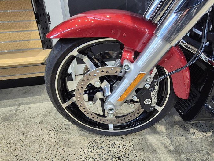 2024 Harley-Davidson Street Glide 117 (FLHX) Touring Red