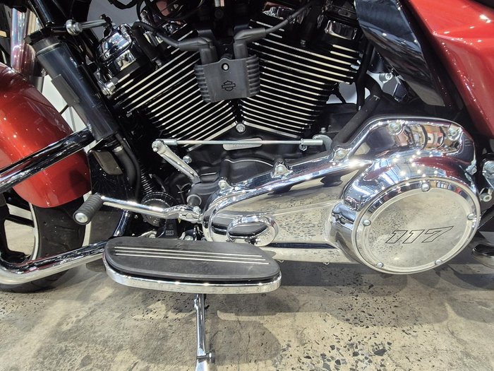 2024 Harley-Davidson Street Glide 117 (FLHX) Touring Red