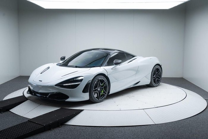 2018 McLaren 720S