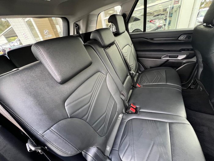 2025 Ford Everest Trend