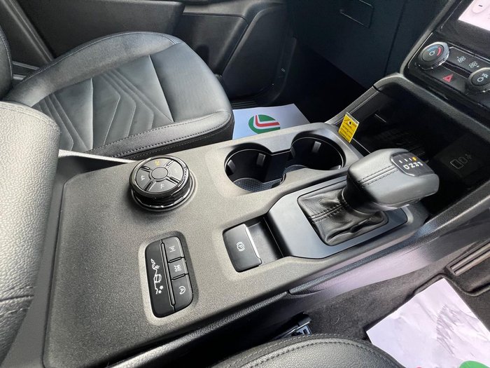 2025 Ford Everest Trend