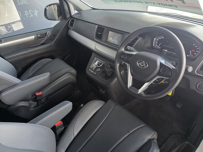 2023 LDV G10 +