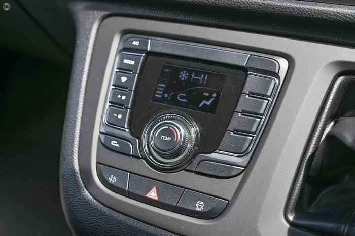 2023 LDV G10 +