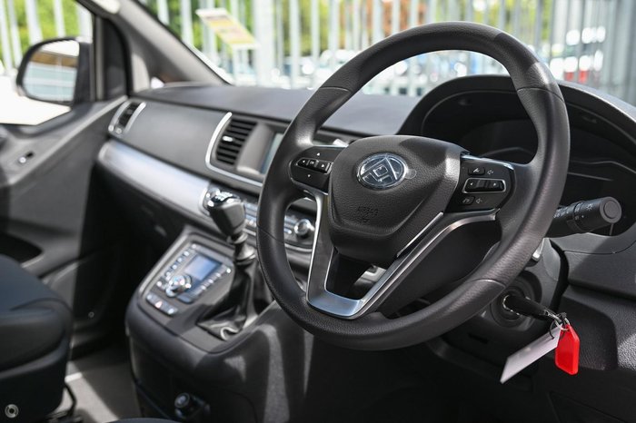 2023 LDV G10 +