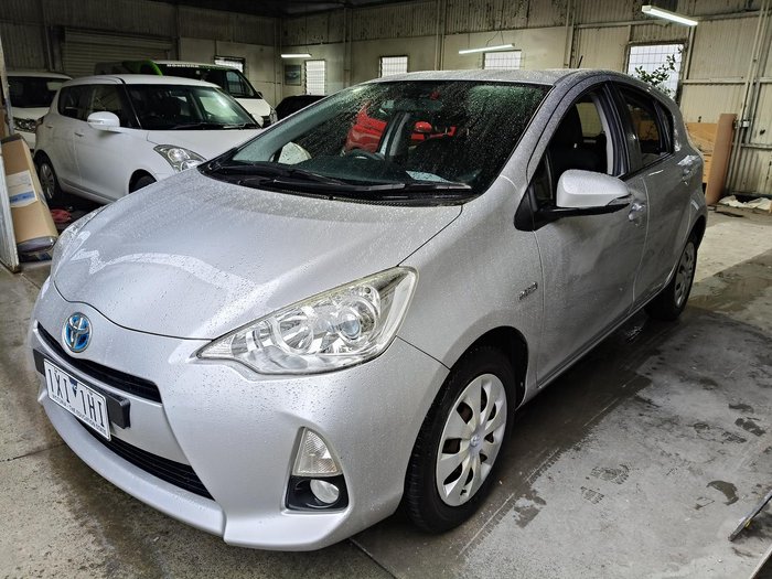 2013 Toyota Prius C NHP10R