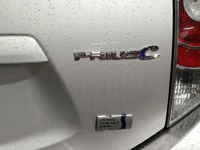 2013 Toyota Prius C NHP10R Silver Pearl
