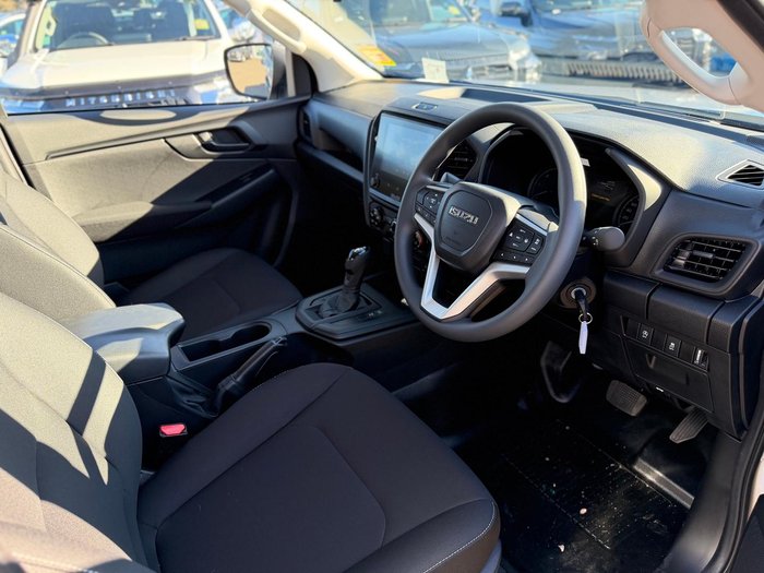 2026 Isuzu D-MAX SX