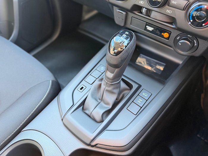 2026 Isuzu D-MAX SX