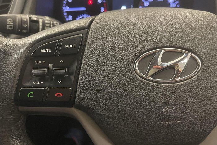2015 Hyundai Tucson Highlander TLe AWD Platinum Silver