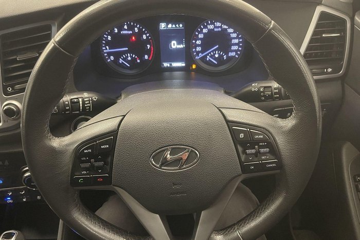 2015 Hyundai Tucson Highlander TLe AWD Platinum Silver