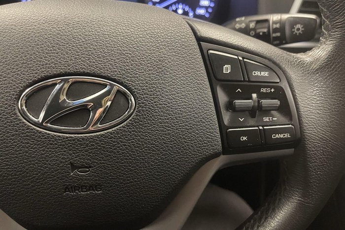 2015 Hyundai Tucson Highlander TLe AWD Platinum Silver
