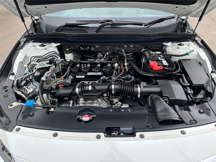 2019 Honda Accord VTi-LX