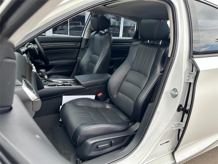 2019 Honda Accord VTi-LX
