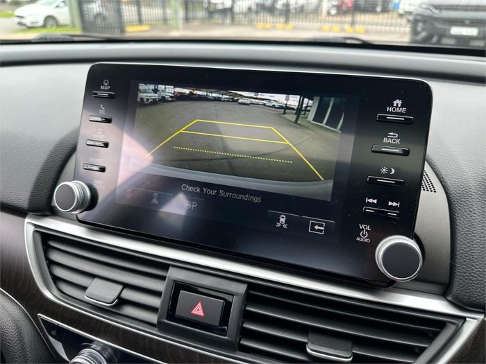 2019 Honda Accord VTi-LX