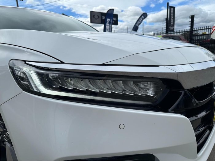 2019 Honda Accord VTi-LX