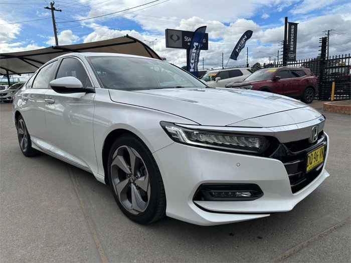 2019 Honda Accord VTi-LX