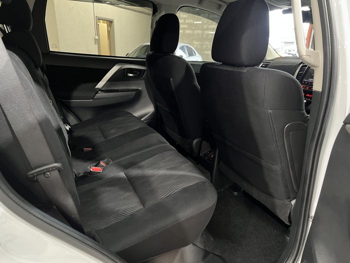 2022 Mitsubishi Pajero Sport GLS
