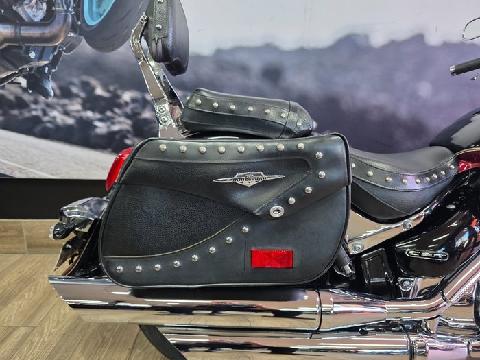 2014 Suzuki VL800T (BOULEVARD C50T) Black