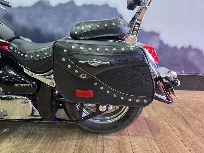 2014 Suzuki VL800T (BOULEVARD C50T) Black