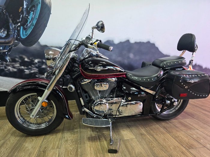 2014 Suzuki VL800T (BOULEVARD C50T) Black