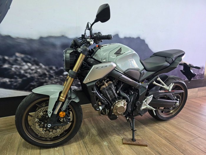 2021 Honda CB650R GREY