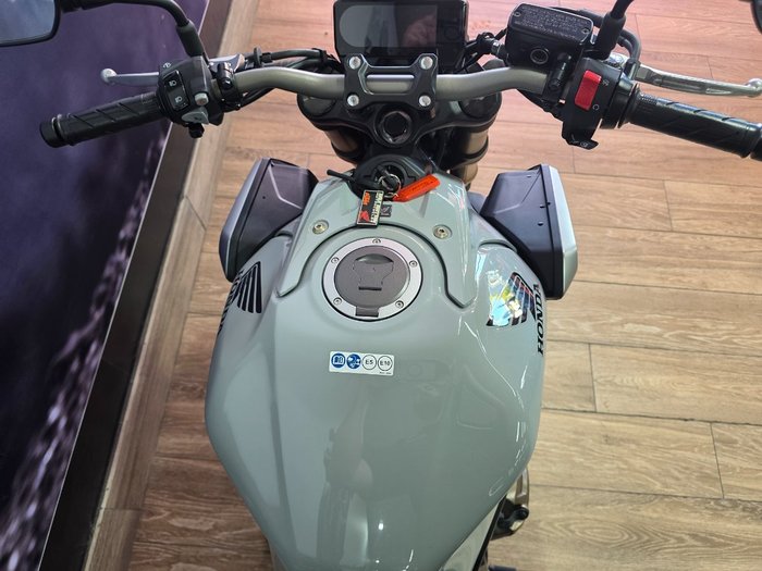 2021 Honda CB650R GREY
