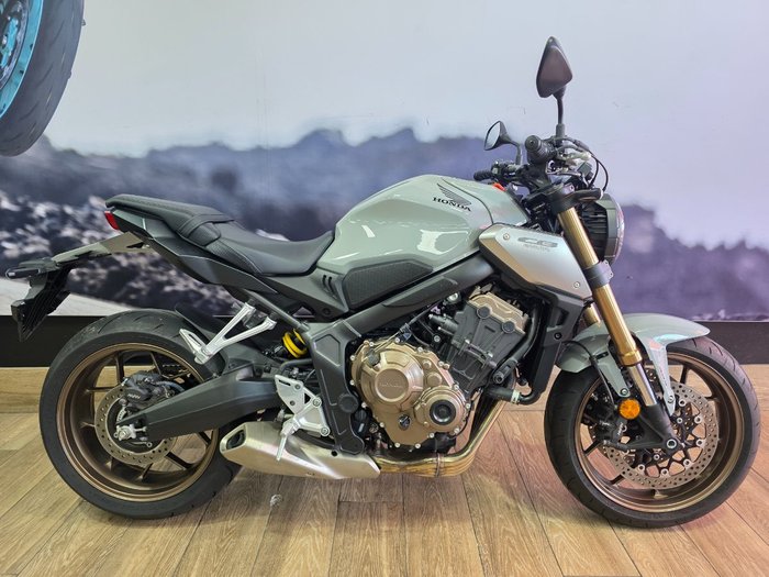 2021 Honda CB650R GREY