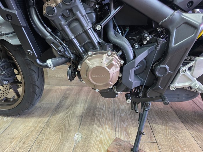 2021 Honda CB650R GREY