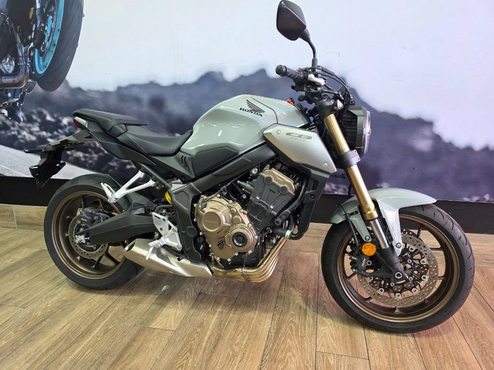 2021 Honda CB650R GREY