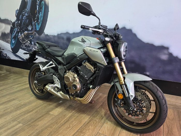 2021 Honda CB650R GREY