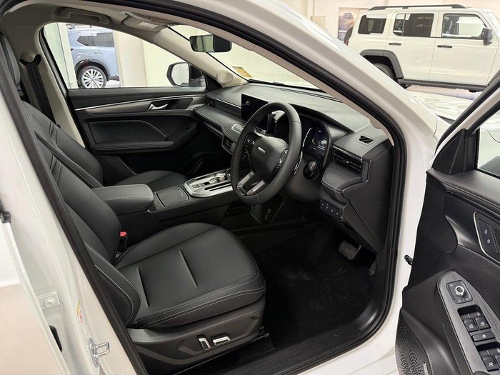2026 GWM Haval Jolion Lux A01 Hamilton White