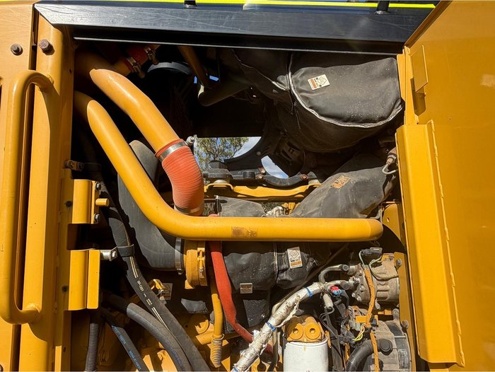 2013 Caterpillar 140M2