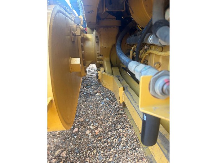 2013 Caterpillar 140M2
