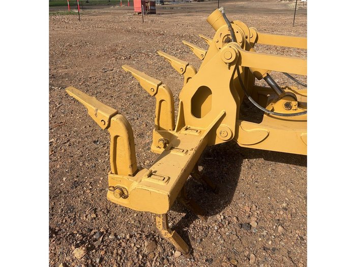 2013 Caterpillar 140M2