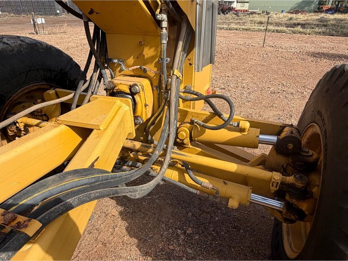 2013 Caterpillar 140M2