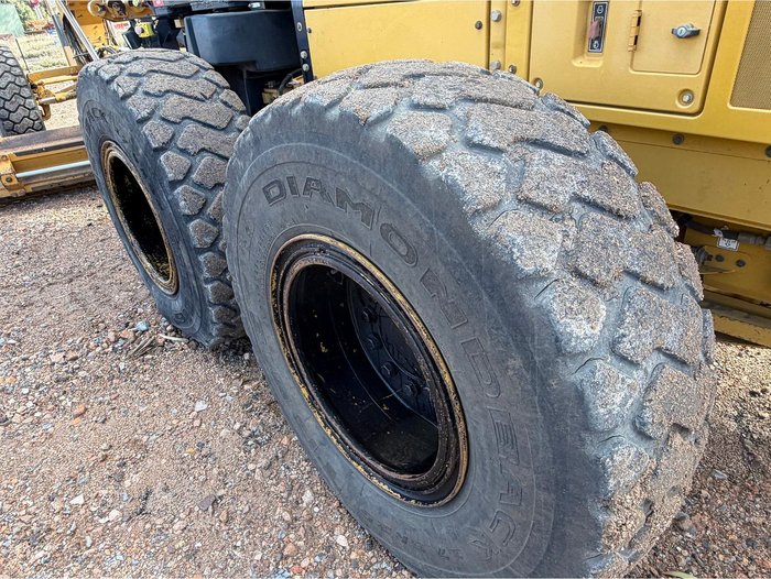 2013 Caterpillar 140M2