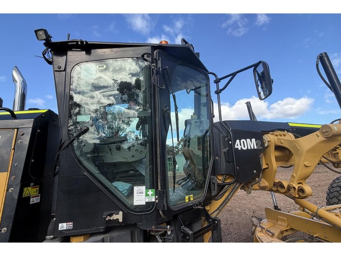 2013 Caterpillar 140M2