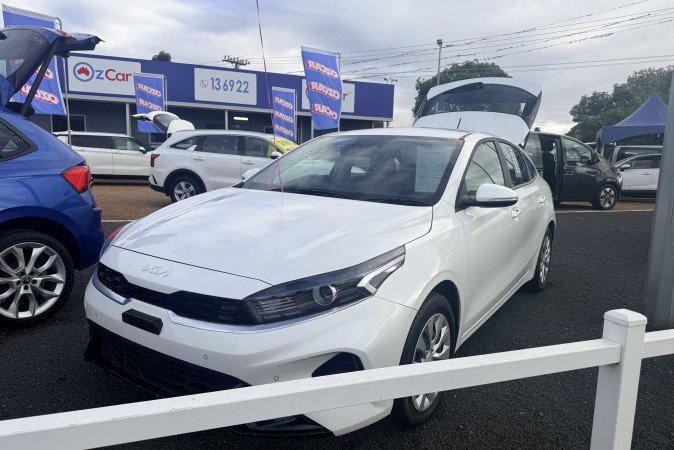 2024 KIA CERATO S SAFETY PACK