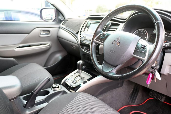 2016 Mitsubishi Triton GLS