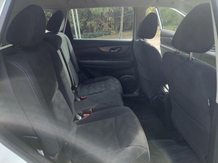 2017 Nissan X-TRAIL ST