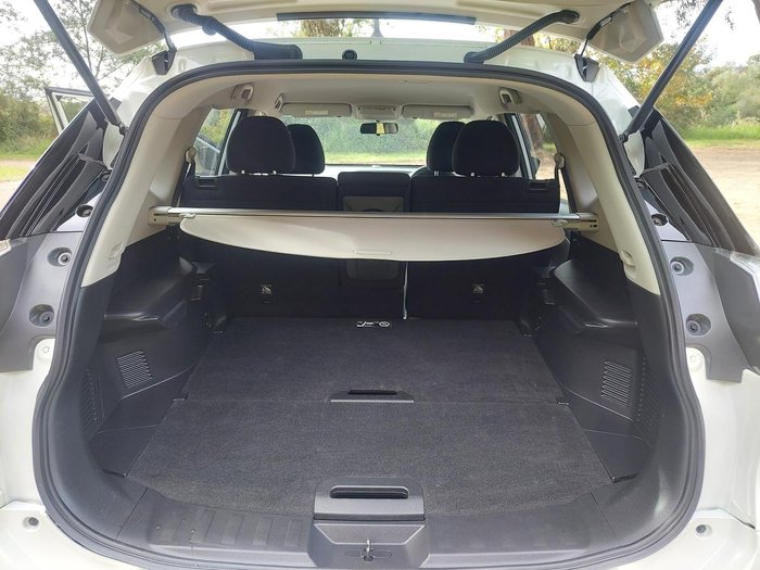 2017 Nissan X-TRAIL ST