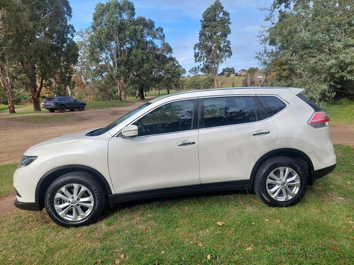 2017 Nissan X-TRAIL ST