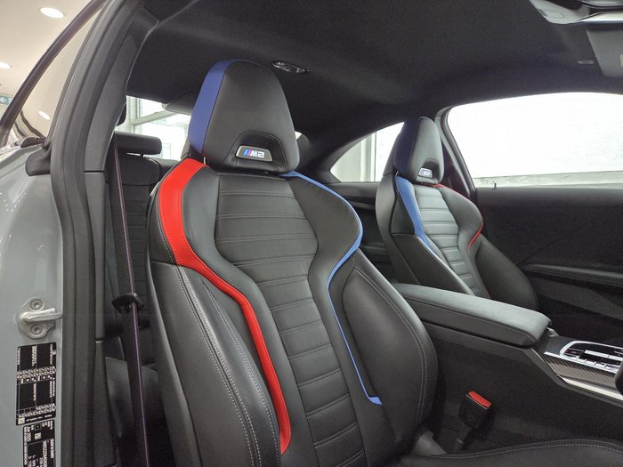 2025 BMW M2