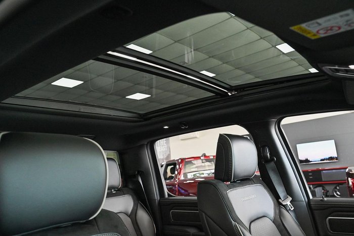 2025 RAM 1500 Laramie Sport Hurricane SO RamBox