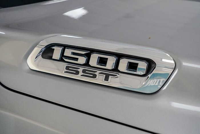 2025 RAM 1500 Laramie Sport Hurricane SO RamBox
